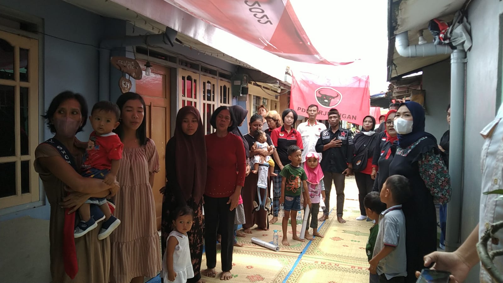 Makan Bersama dan Senam Otak Dengan Balita dan Ibu Hamil di Kampung Pengok Untuk Bebas Stunting