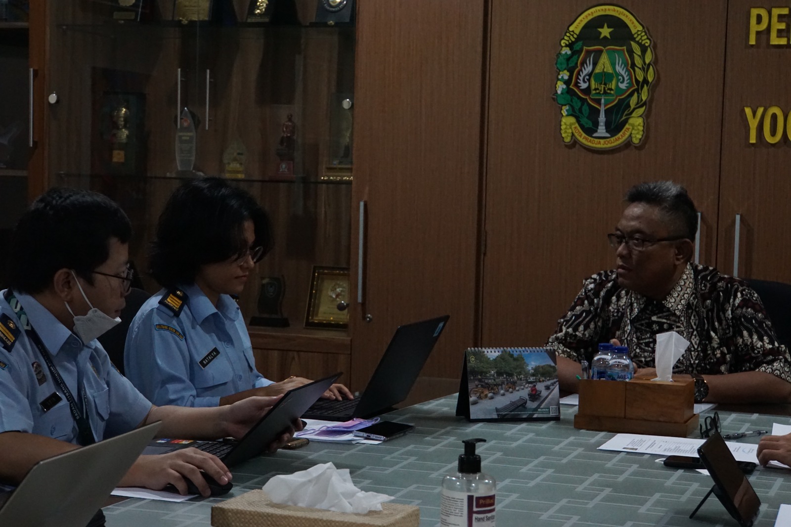 Sekretaris Daerah Kota Yogyakarta Terima Kunjungan Tim Pusat Penelitian dan Pengembangan HAM untuk Pengukuran Indeks Kualitas Kebijakan