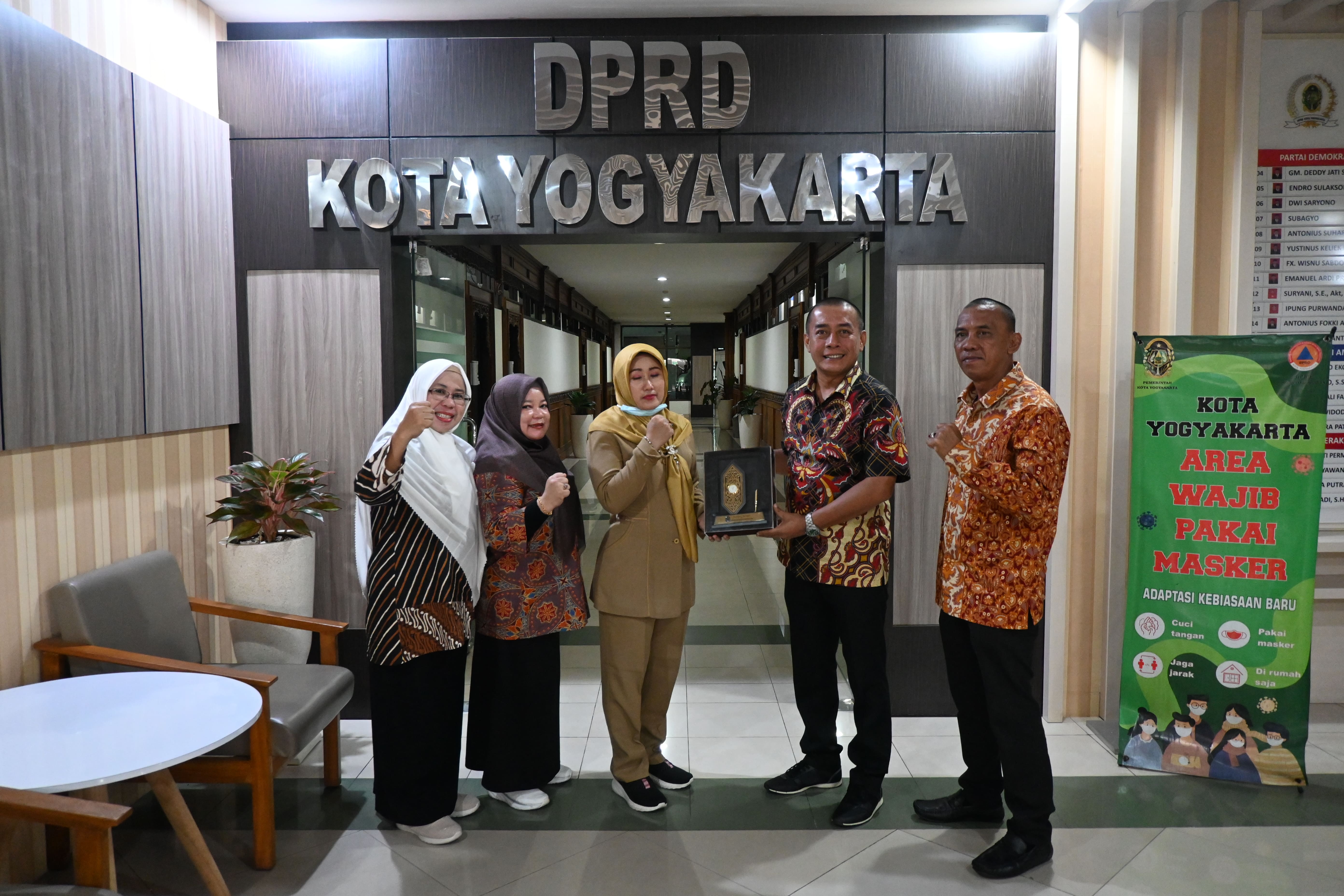 Sekretariat Dewan Kota Yogyakarta Terima Kunjungan Kerja dari DPRD Kabupaten Nunukan