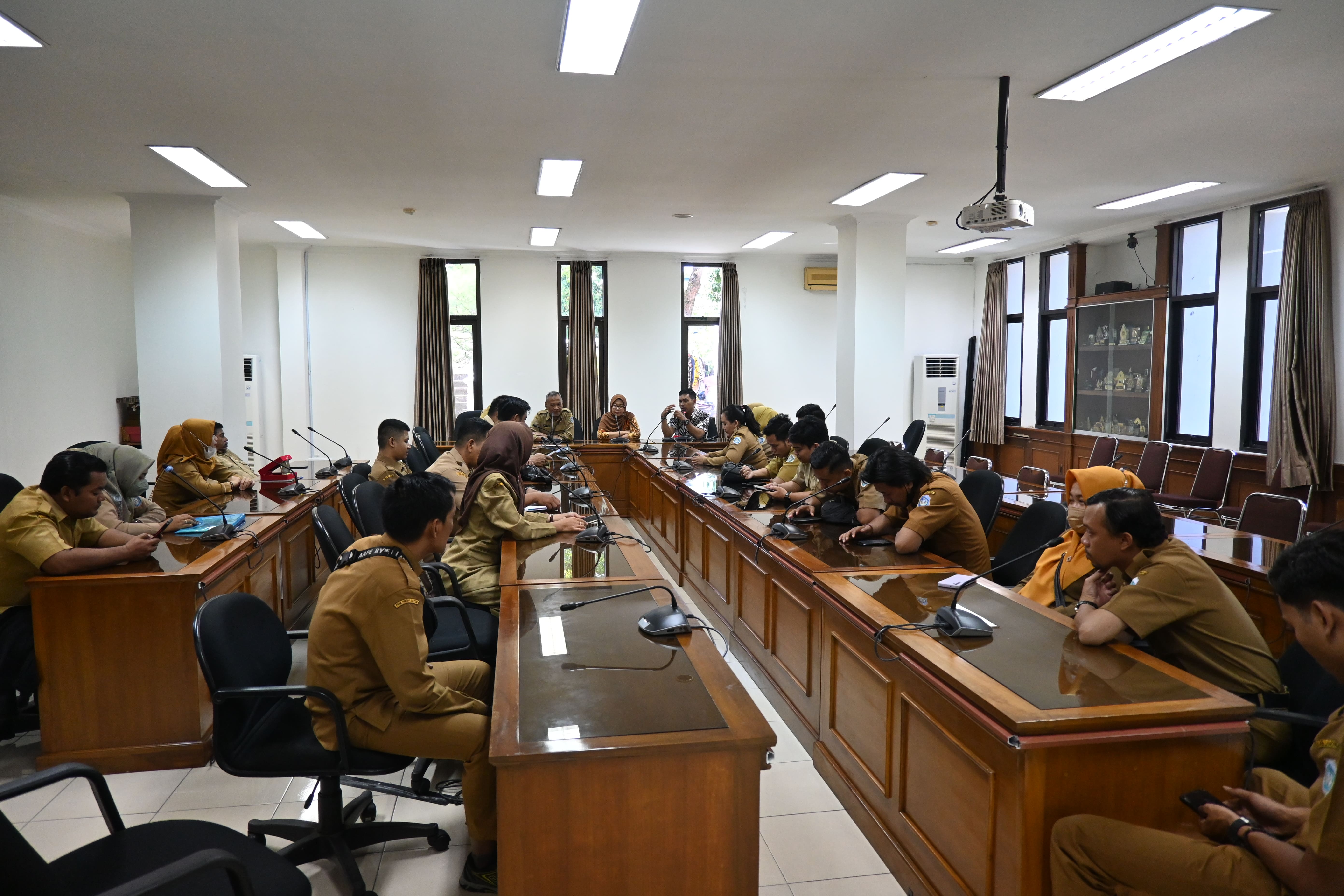 Sekretariat Dewan Kota Yogyakarta Terima Kunjungan Kerja dari Sekretaris Dewan Kabupaten Lamongan